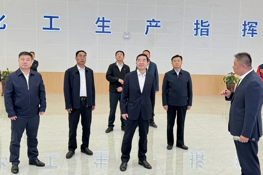 山東省委常(chang)委、副省長張海波(bo)一行莅臨沈阳聚(ju)鼎机器人制造有(you)限责任公司調研(yán)指導工作