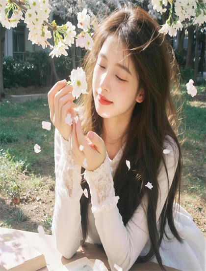 我在八零年代当后妈免费观看_韩国经典温情电影_美女被性侵视频